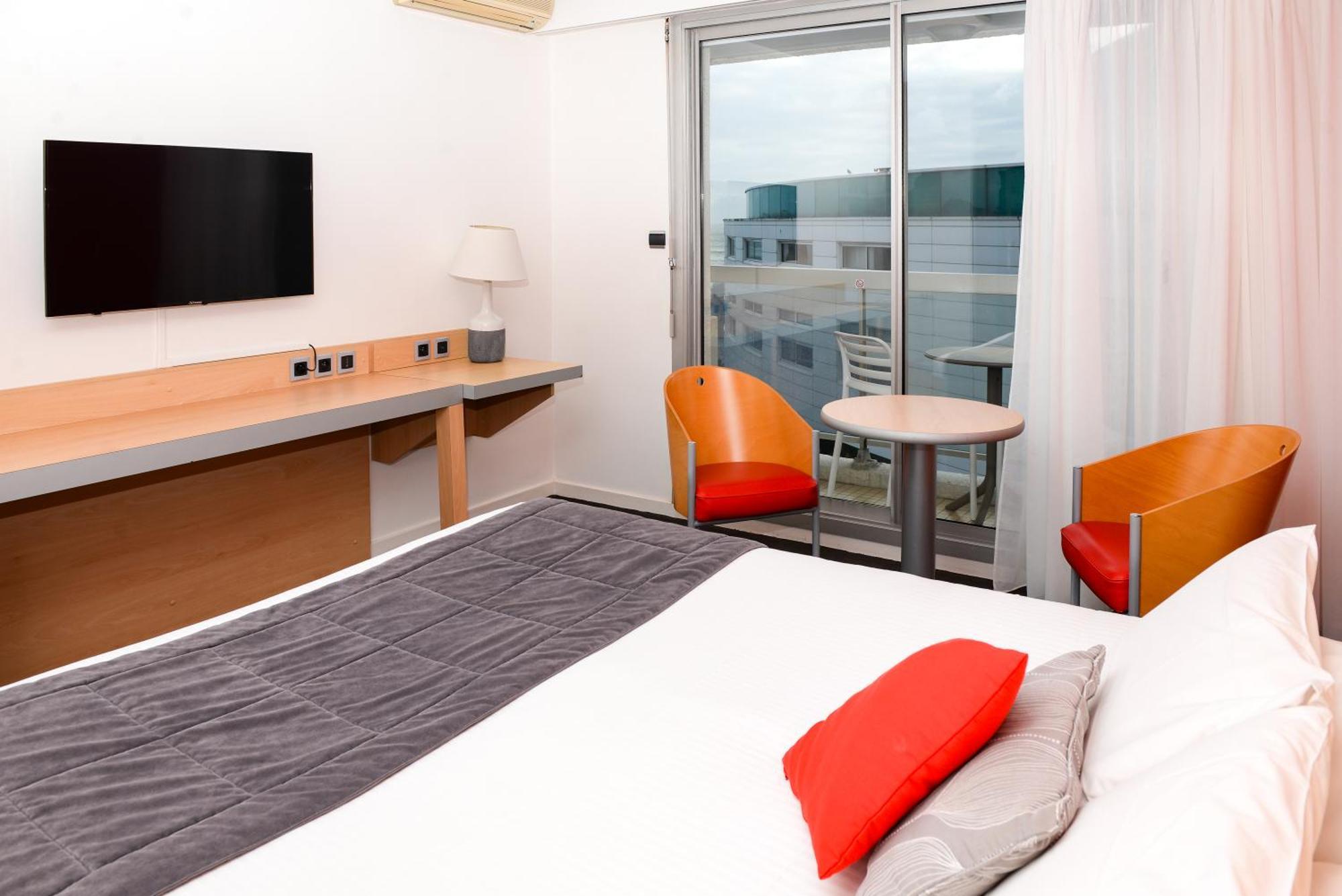 Kyriad Prestige D'olonne - - Centre Des Congrès Hotel