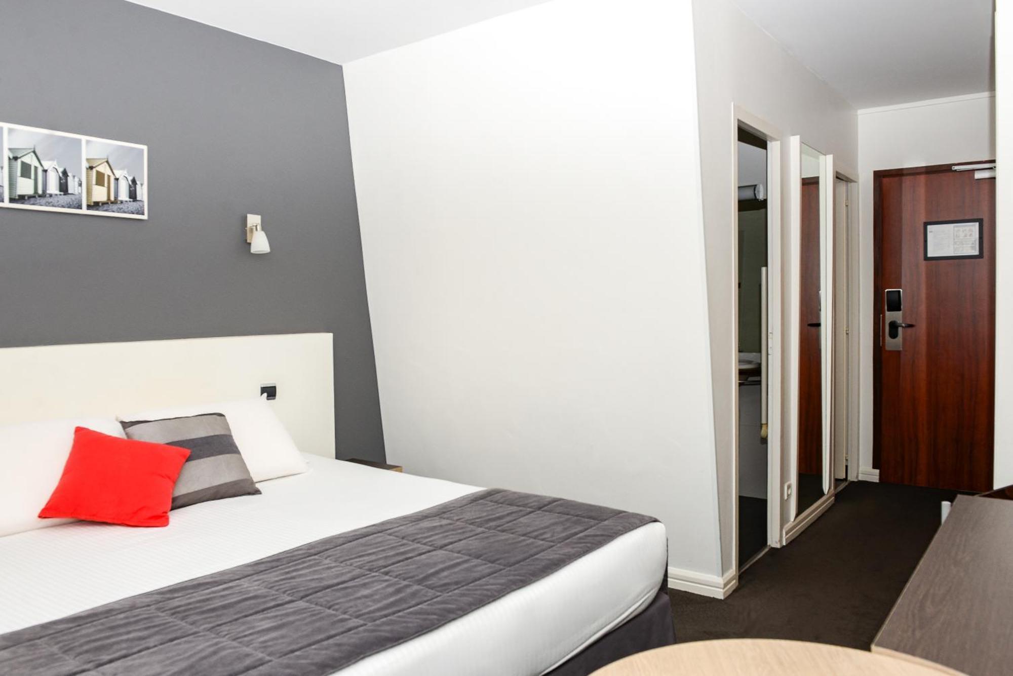 Kyriad Prestige D'olonne - - Centre Des Congrès Hotel
